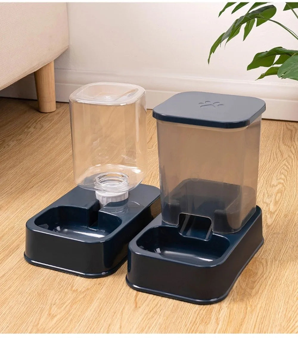 Compact Gravity Feeder & Waterer — 1.2/1.5L