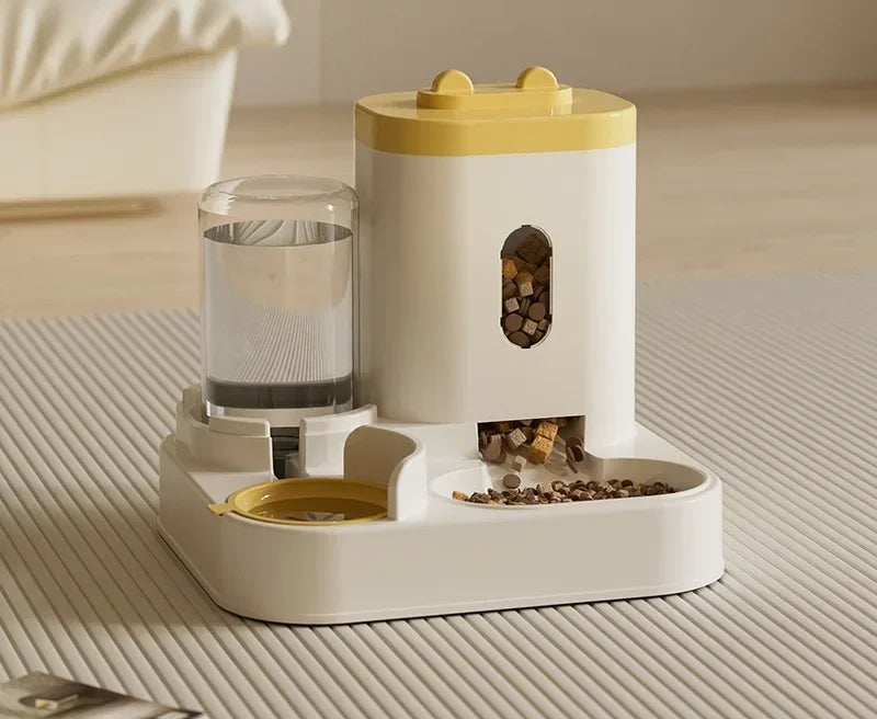 2-in-1 gravity feeder and waterer station - gold